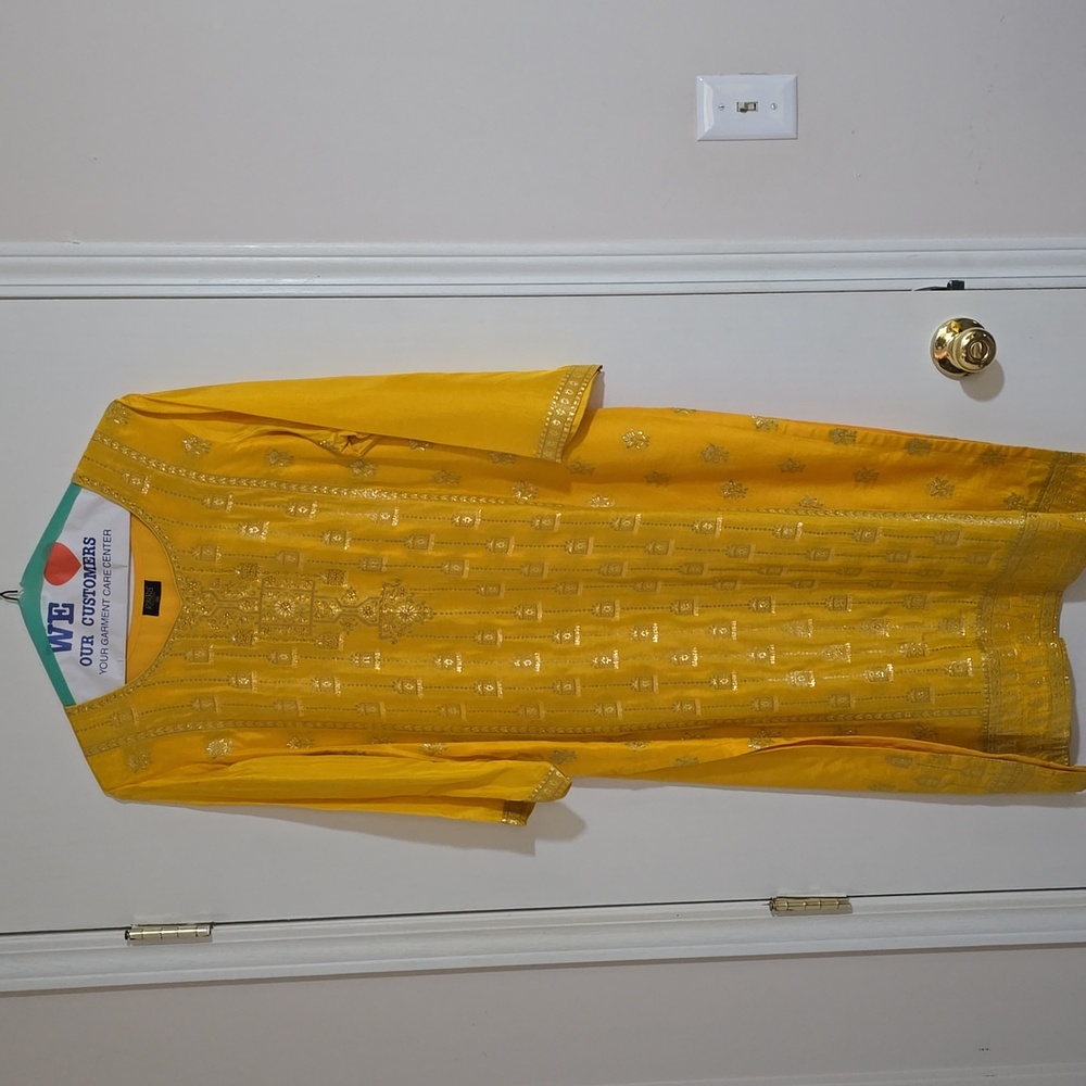 Yellow Embroidered Womens Salwar Kameez